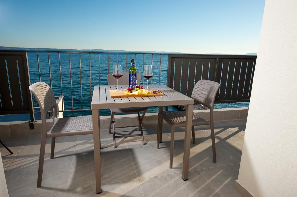Seaside Luxury Suites Podstrana Exterior foto